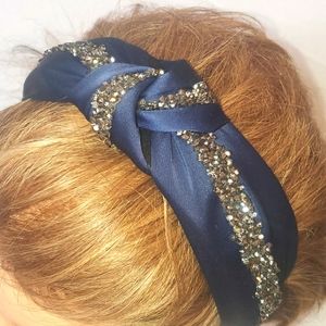 Knotted Headband With Rhinestones Blue